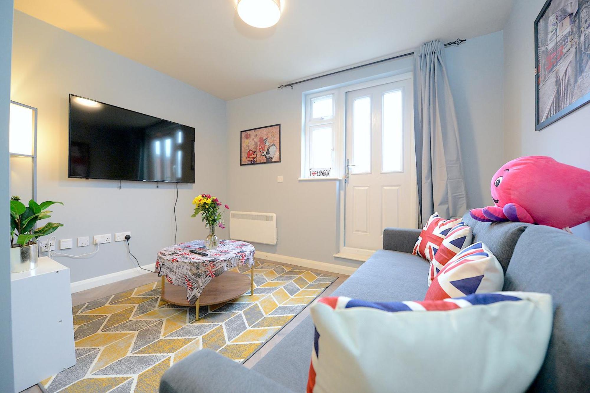 2 Bed Terraced Flat Piccadilly Line Apartment London Bagian luar foto